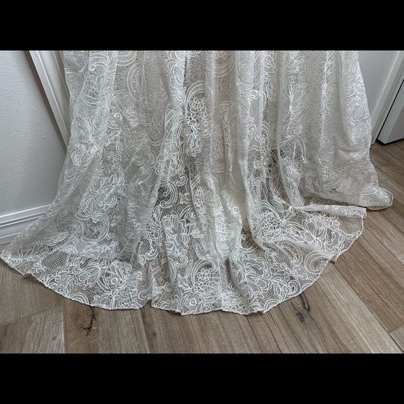 Lillian West Wedding Dress - Picture 3 of 13
